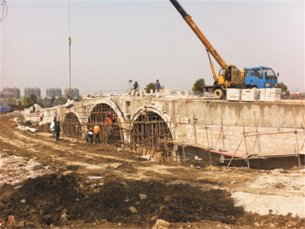 Baima Lake #5 bridge construction scene