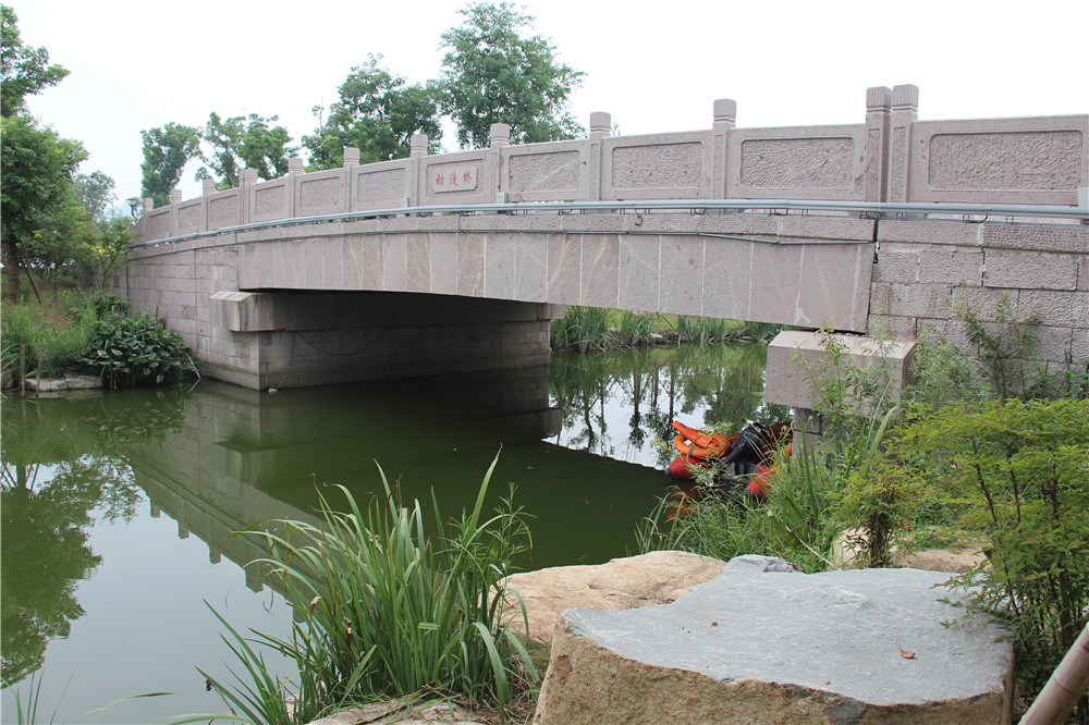 Hangzhou Baima Lake landscape bridge engineering