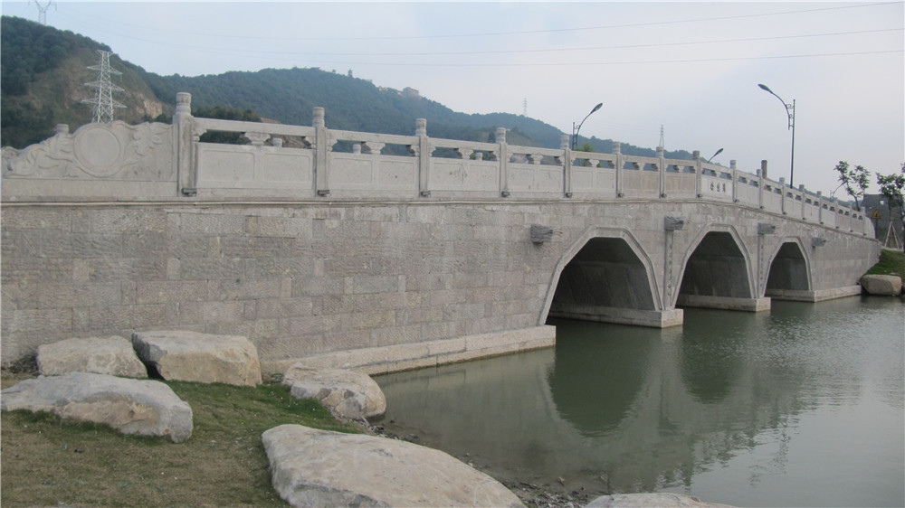 Hushan bridge engineering