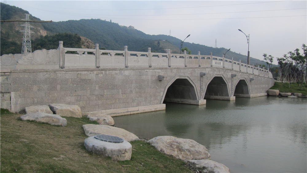 Hushan bridge engineering